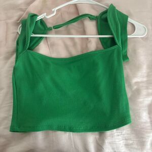SHEIN Ribbed T-Shirt Medium Women's Green Crop-Top Blouse Summer Spring